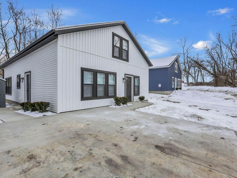 13118 Pine Road NE, Thornville, OH 43076 Photo 2