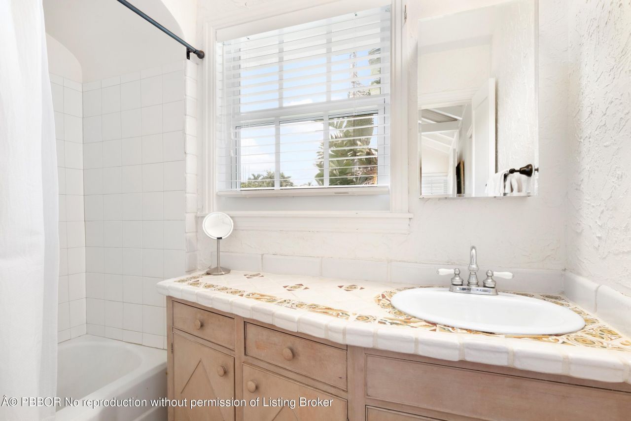 285 Orange Grove Road, Palm Beach, FL 33480 Photo