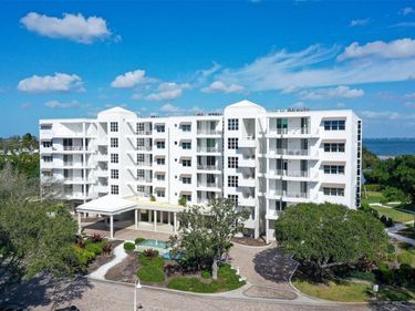 2550 HARBOURSIDE DRIVE, Unit 324, LONGBOAT KEY, FL 34228