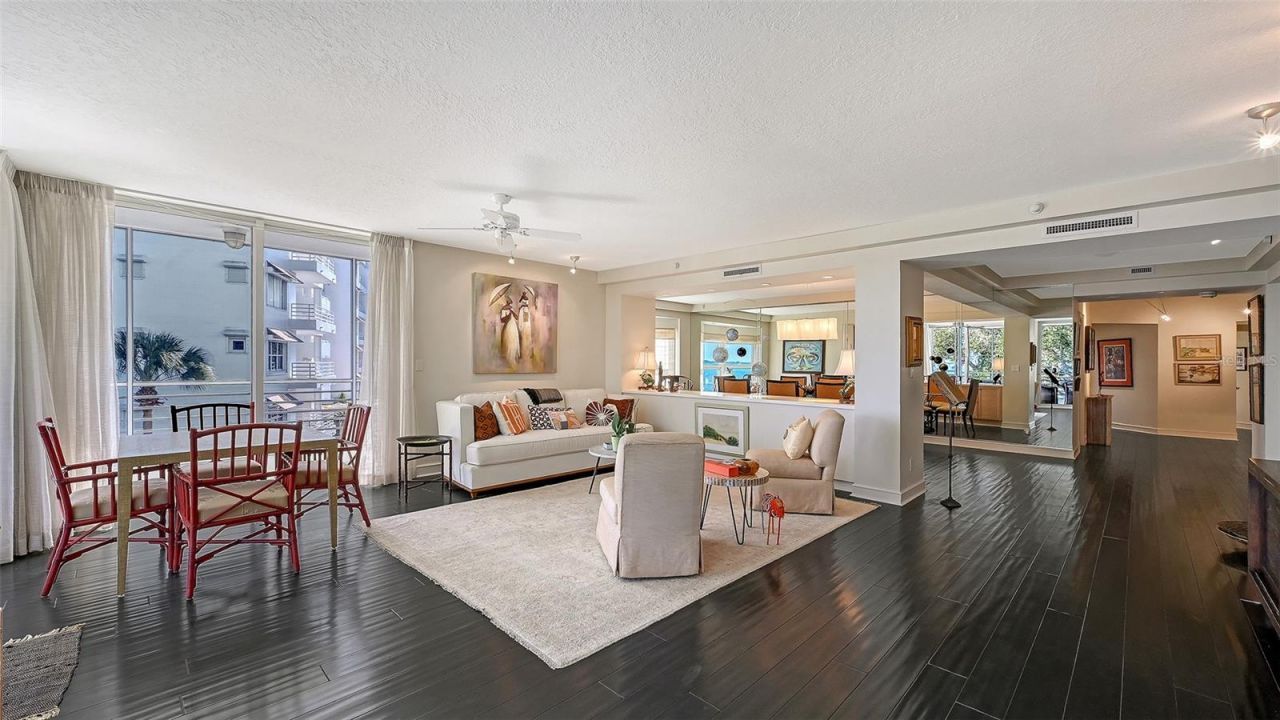 2550 Harbourside Drive, Unit 324, Longboat Key, FL 34228 Photo