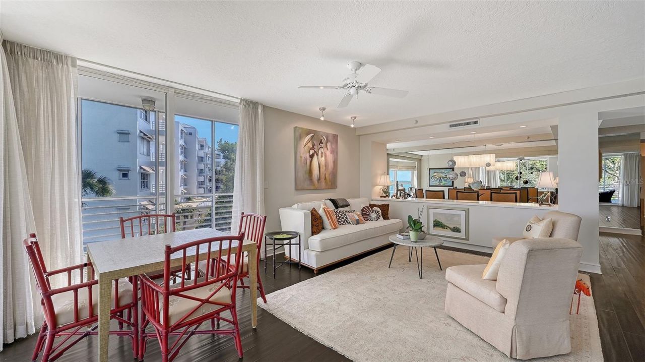 2550 Harbourside Drive, Unit 324, Longboat Key, FL 34228 Photo