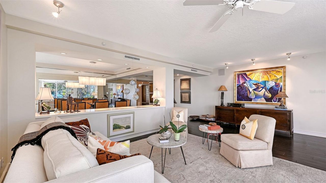 2550 Harbourside Drive, Unit 324, Longboat Key, FL 34228 Photo