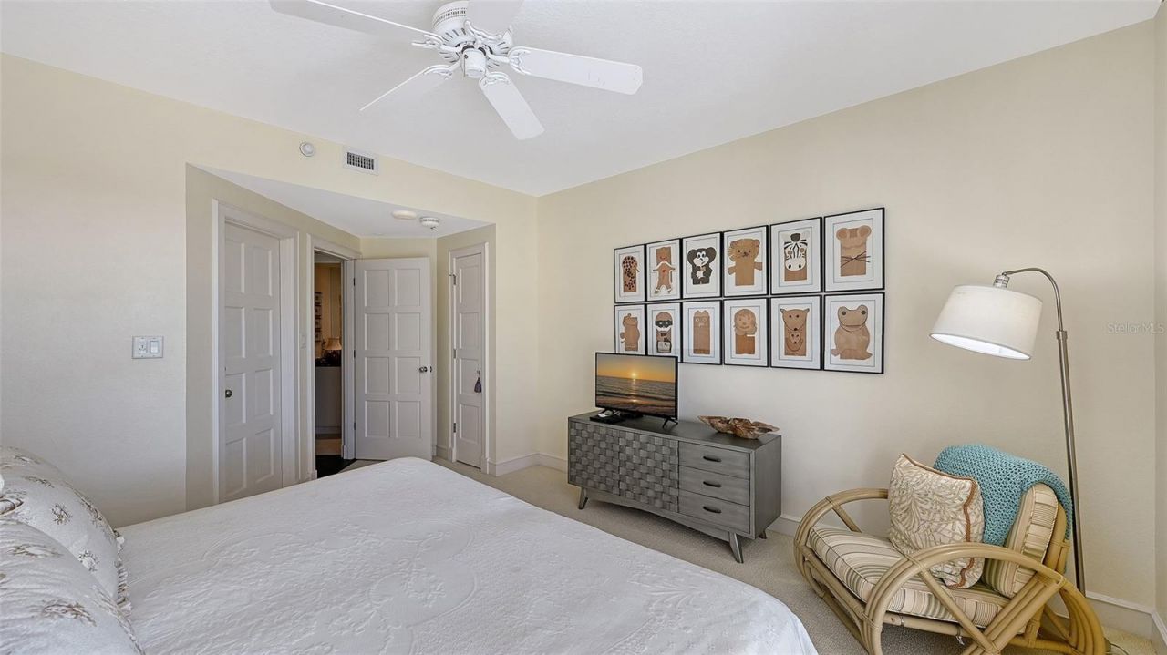 2550 Harbourside Drive, Unit 324, Longboat Key, FL 34228 Photo