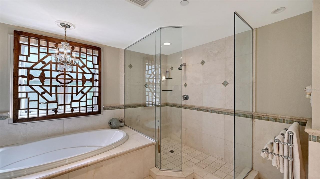 2550 Harbourside Drive, Unit 324, Longboat Key, FL 34228 Photo