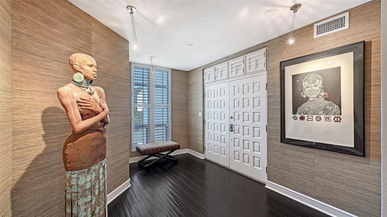 2550 Harbourside Drive, Unit 324, Longboat Key, FL 34228 Photo