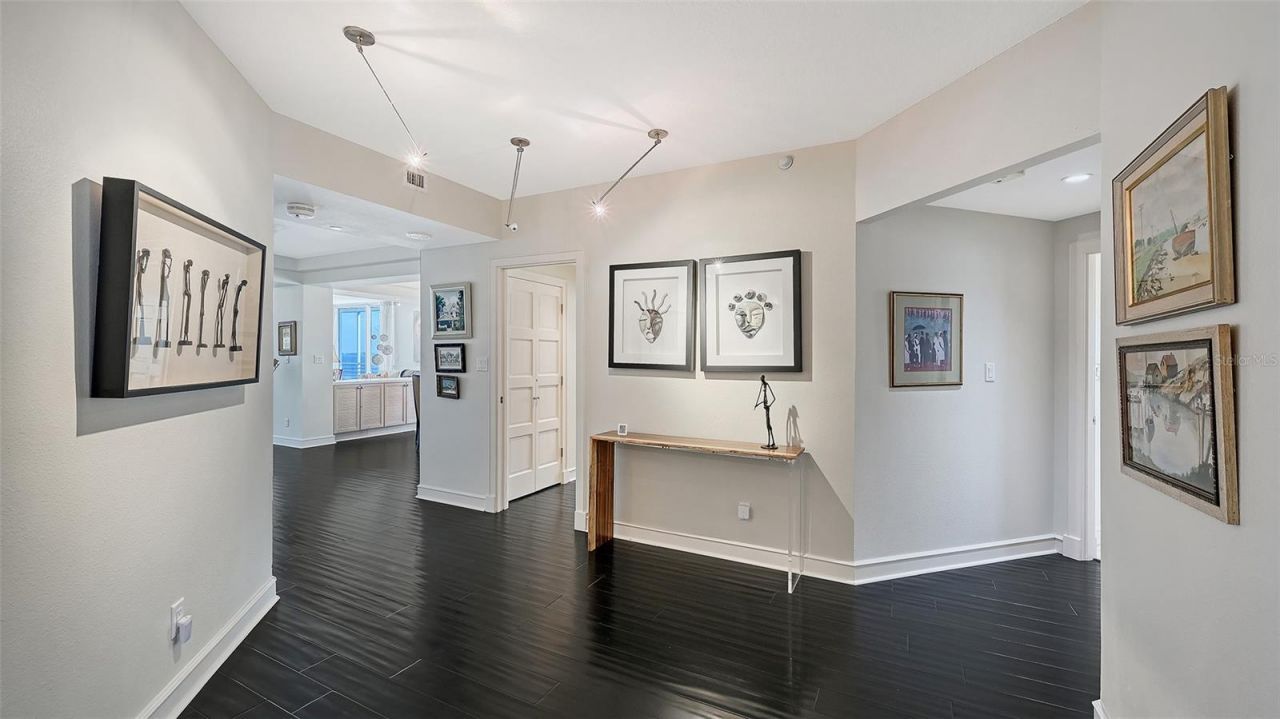 2550 Harbourside Drive, Unit 324, Longboat Key, FL 34228 Photo