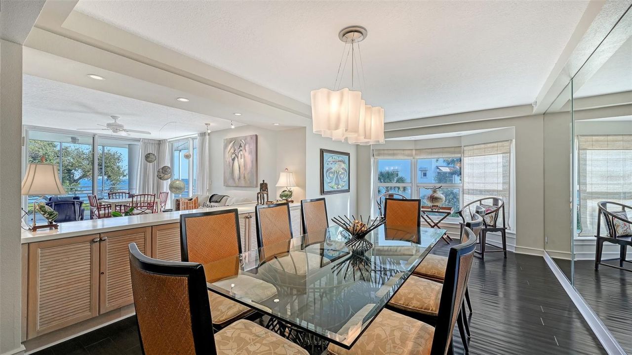 2550 Harbourside Drive, Unit 324, Longboat Key, FL 34228 Photo