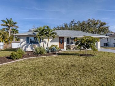 1316 POPLAR AVENUE, VENICE, FL 34285