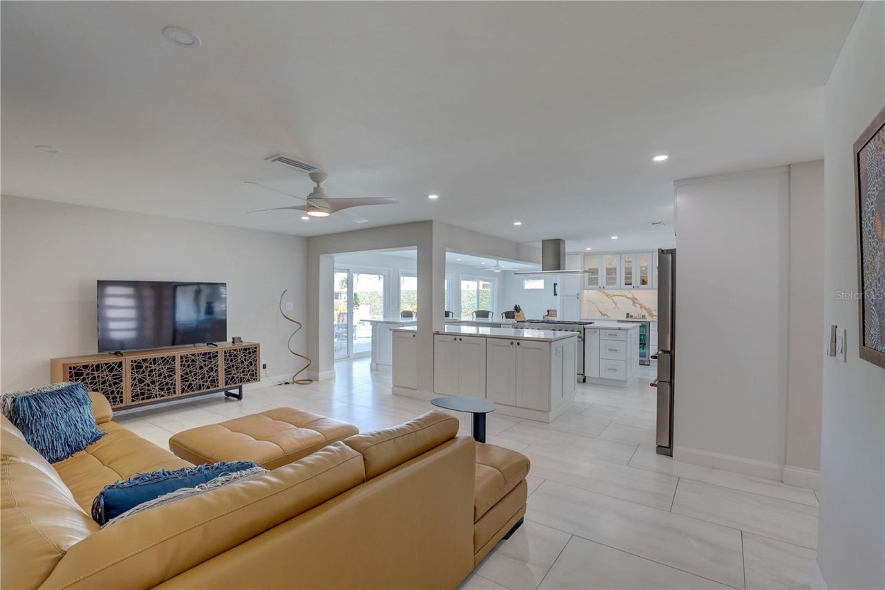 4401 43rd Street S, Saint Petersburg, FL 33711 Photo