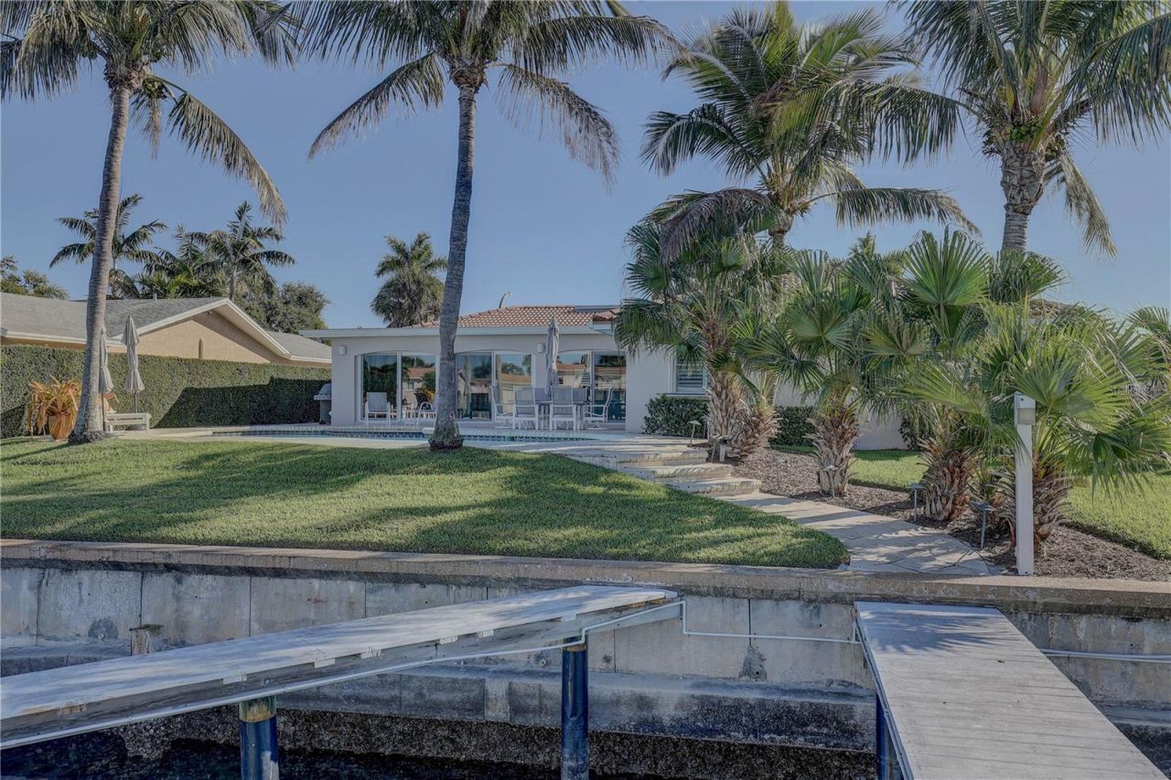 4401 43rd Street S, Saint Petersburg, FL 33711 Photo