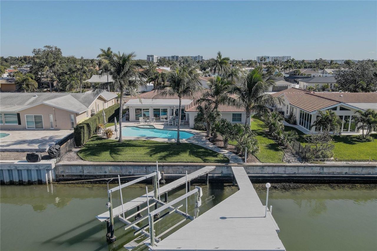 4401 43rd Street S, Saint Petersburg, FL 33711 Photo