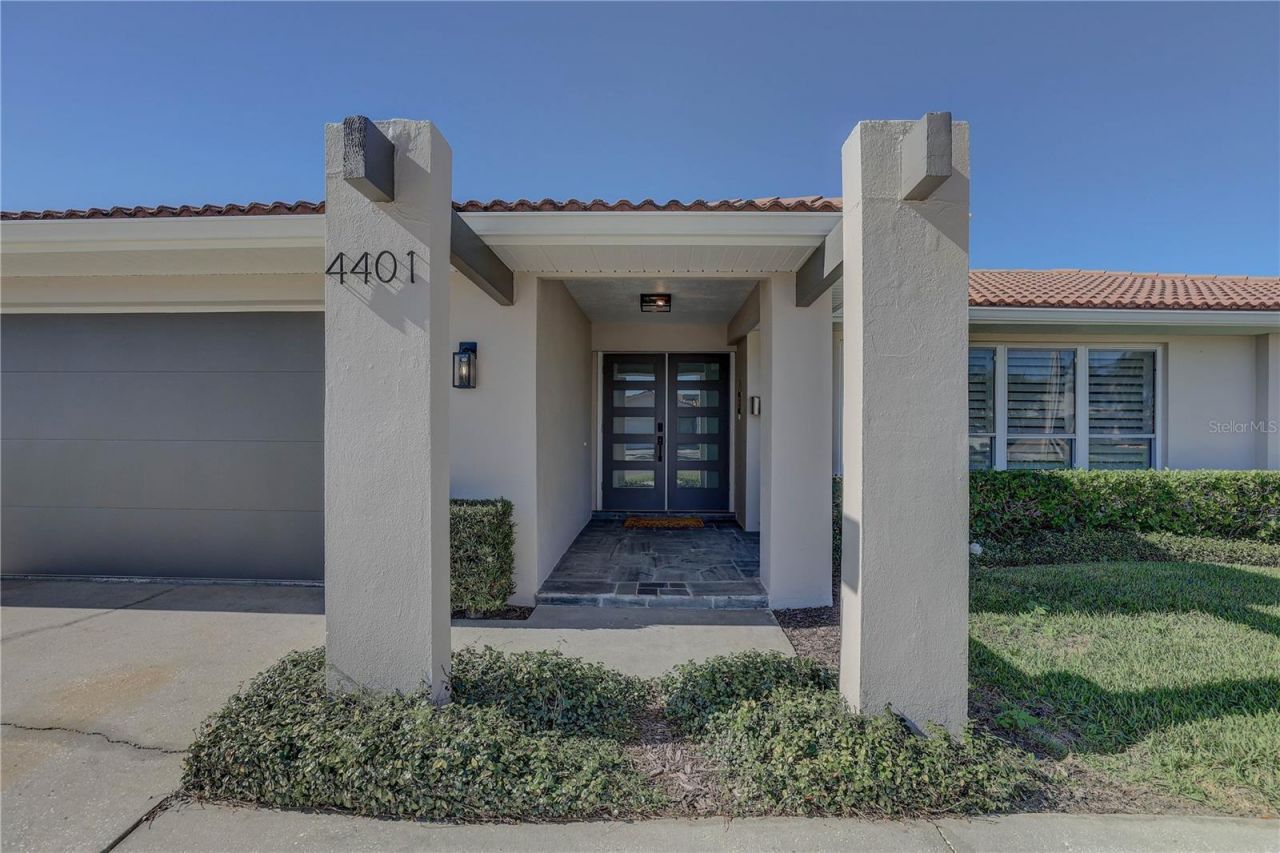 4401 43rd Street S, Saint Petersburg, FL 33711 Photo