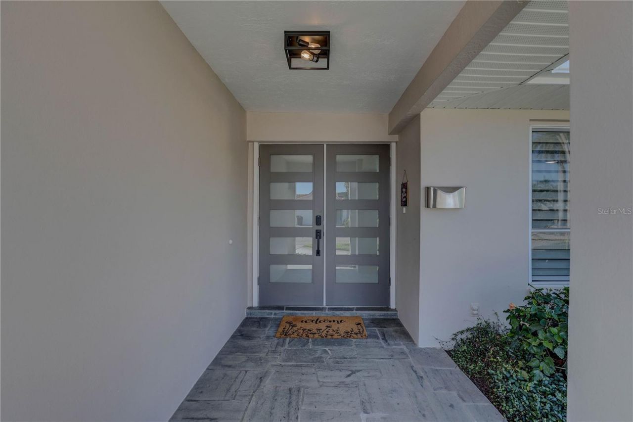 4401 43rd Street S, Saint Petersburg, FL 33711 Photo