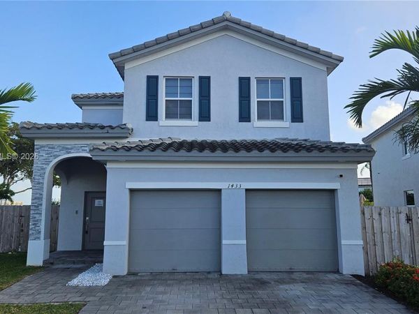 1433 SE 27th Ter, Homestead, FL 33035