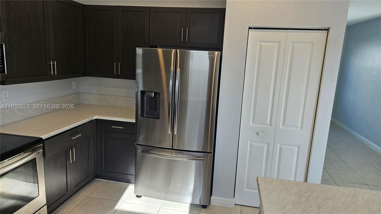 1433 SE 27th Ter, Homestead, FL 33035 Photo