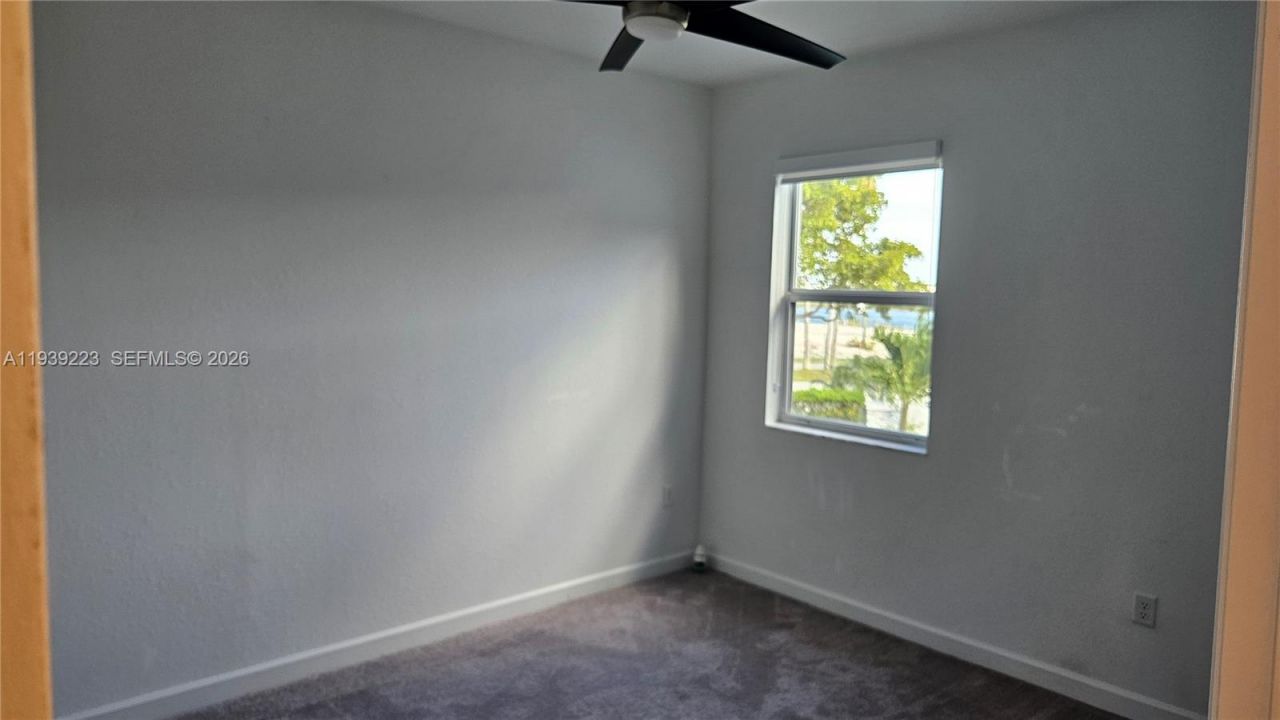 1433 SE 27th Ter, Homestead, FL 33035 Photo
