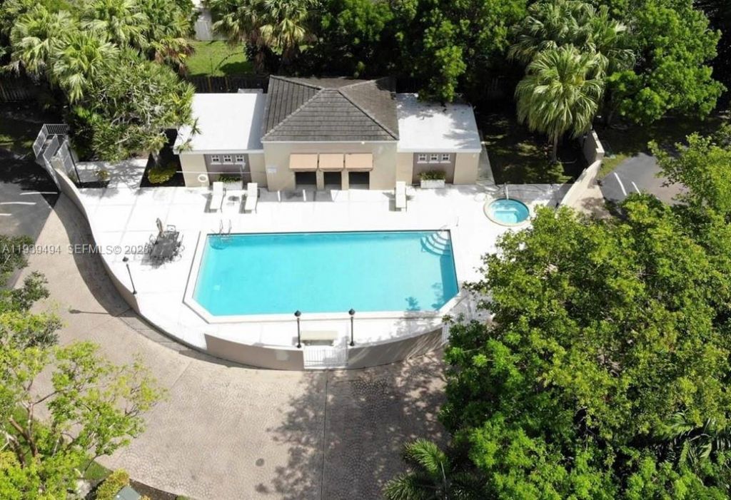 6950 SW 55th Terrace, Miami, FL 33155 Photo