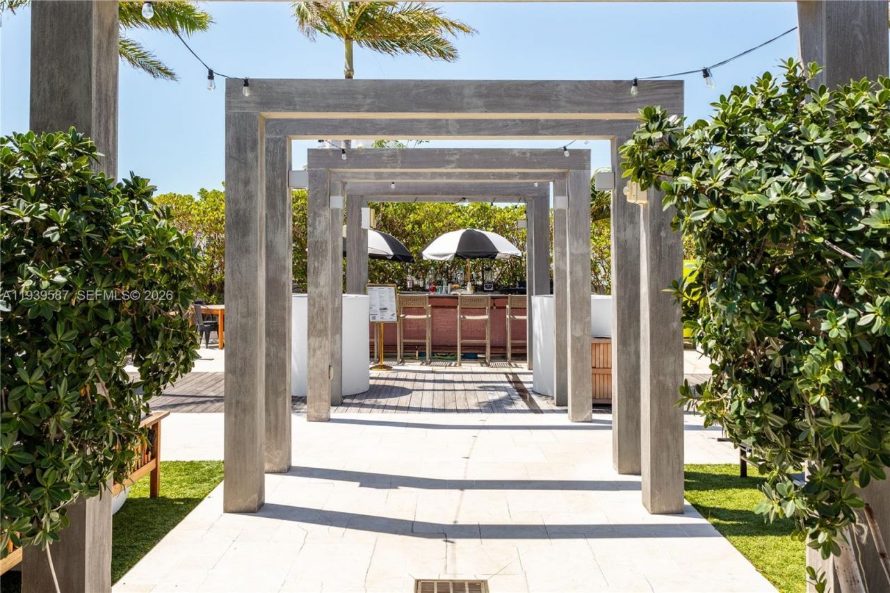 220 21st St , Unit 507, Miami Beach, FL 33139 Photo