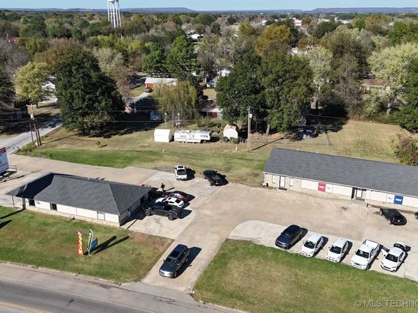 801 W Main Street , Stigler, OK 74462