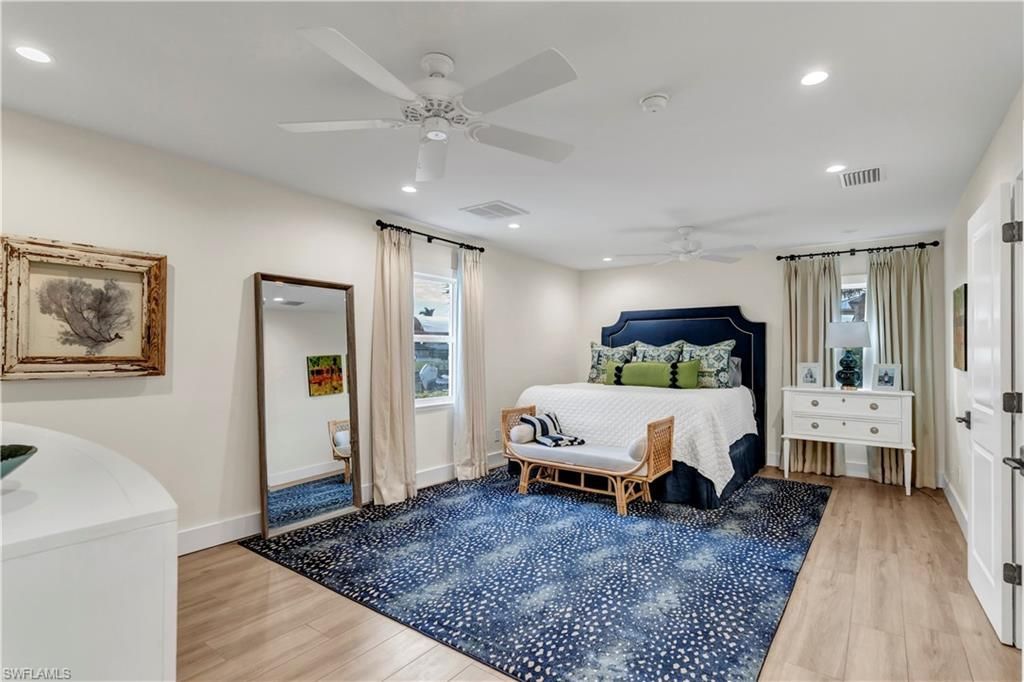 976 N Town And River Dr, Fort Myers, FL 33919 Photo