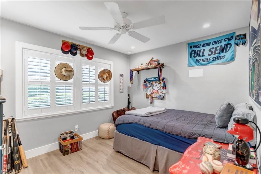 976 N Town And River Dr, Fort Myers, FL 33919 Photo