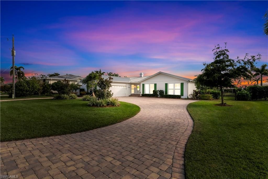976 N Town And River Dr, Fort Myers, FL 33919 Photo
