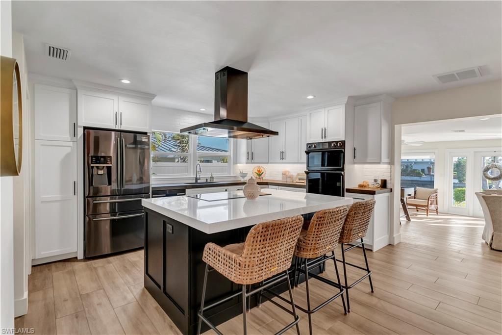 976 N Town And River Dr, Fort Myers, FL 33919 Photo