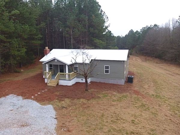 1238 Hunt Road, Dewy Rose, GA 30634