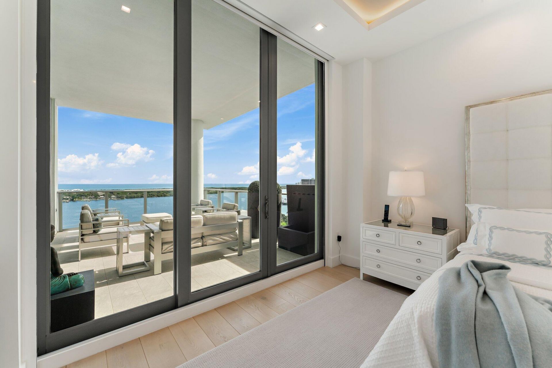 3 Water Club Way, Unit 1902, North Palm Beach, FL 33408 Photo