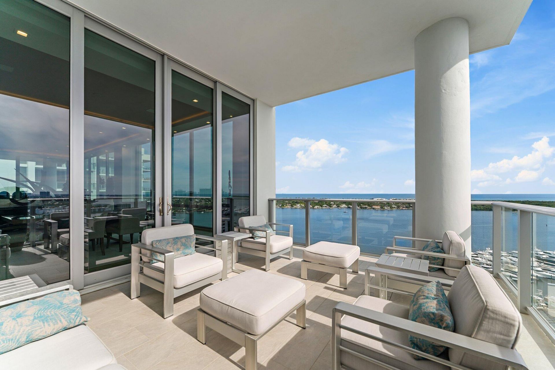3 Water Club Way, Unit 1902, North Palm Beach, FL 33408 Photo