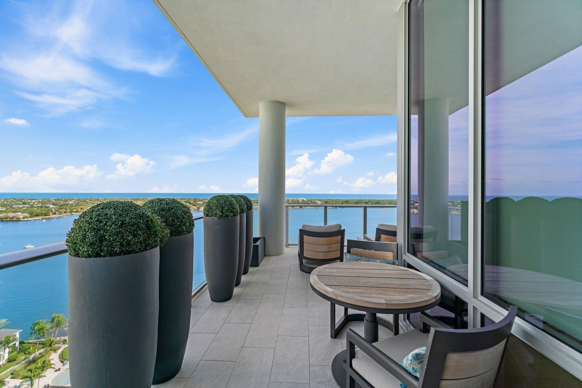 3 Water Club Way, Unit 1902, North Palm Beach, FL 33408 Photo