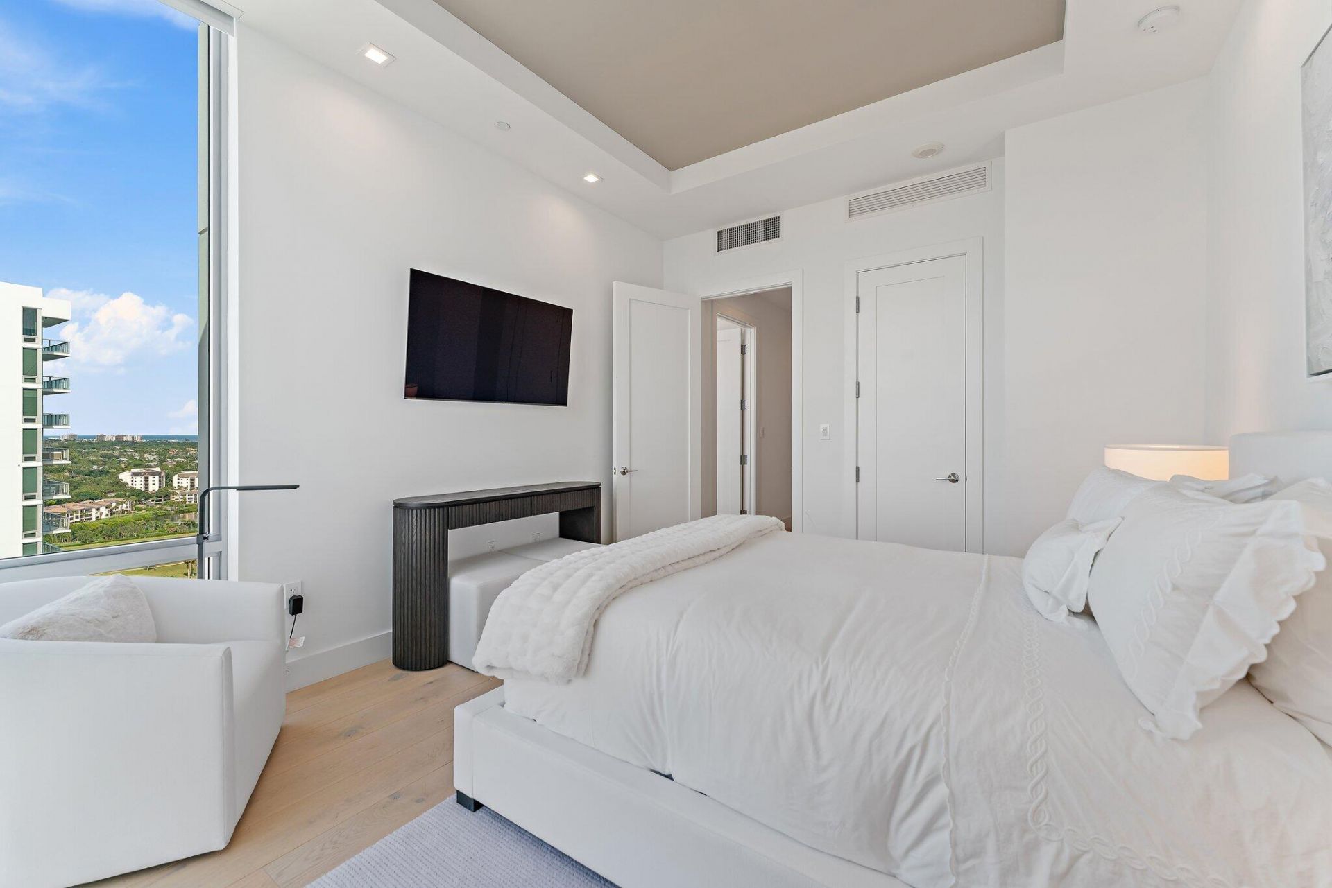 3 Water Club Way, Unit 1902, North Palm Beach, FL 33408 Photo