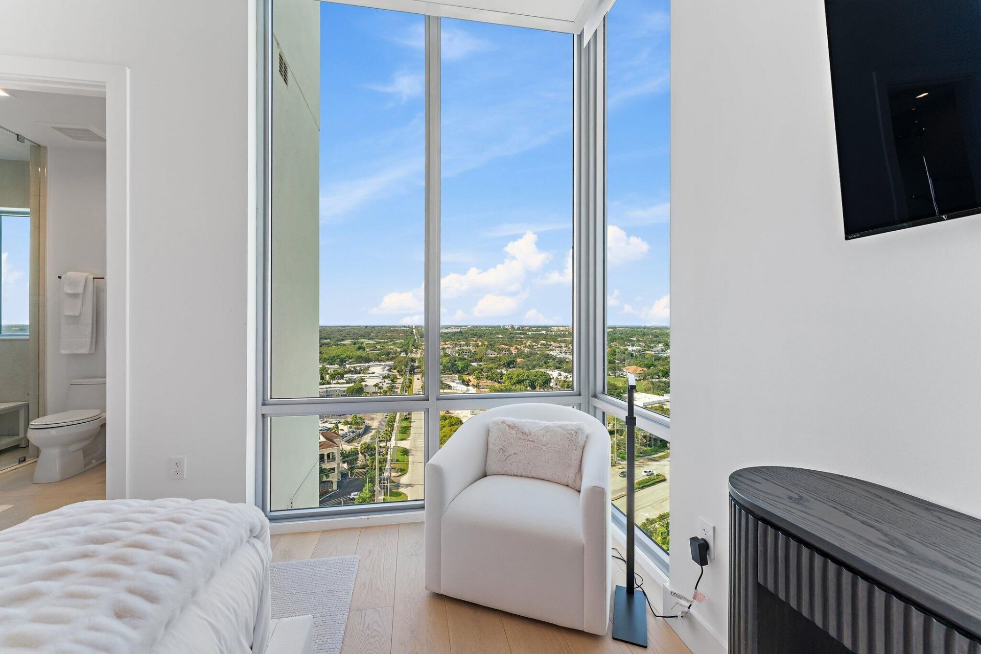 3 Water Club Way, Unit 1902, North Palm Beach, FL 33408 Photo