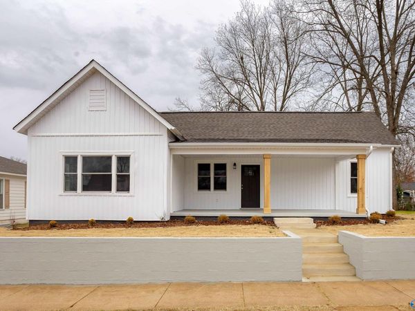 304 W 1st Street, Tuscumbia, AL 35674