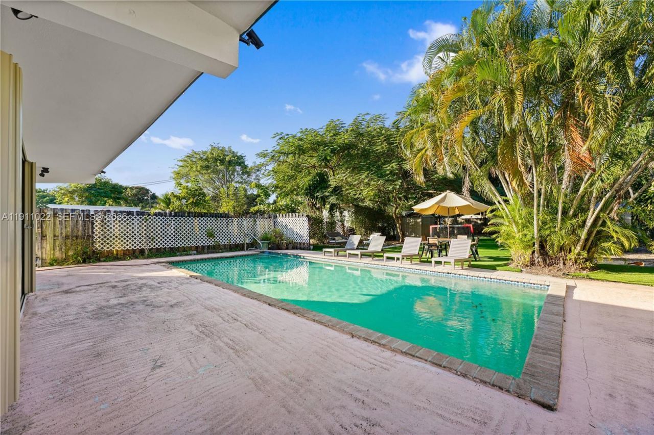 2827 Adams St, Hollywood, FL 33020 Photo