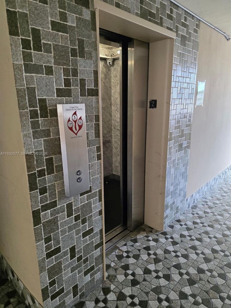 1710 NE 191st St, Unit 209-3, Miami, FL 33179 Photo