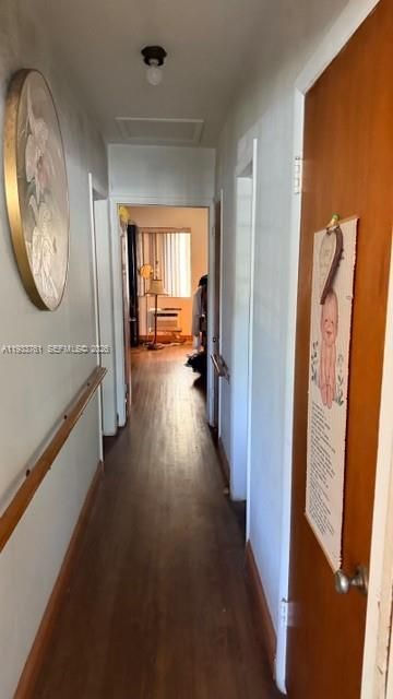 1100 NE 110th St, Miami, FL 33161 Photo