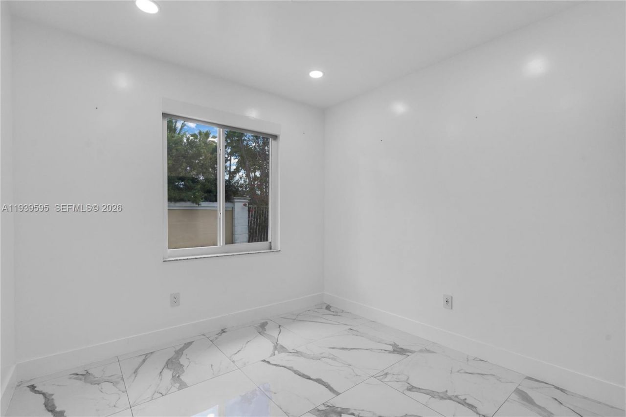 18801 SW 25th Ct, Miramar, FL 33029 Photo