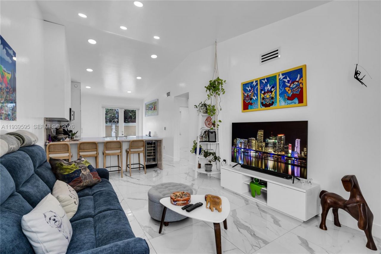 18801 SW 25th Ct, Miramar, FL 33029 Photo