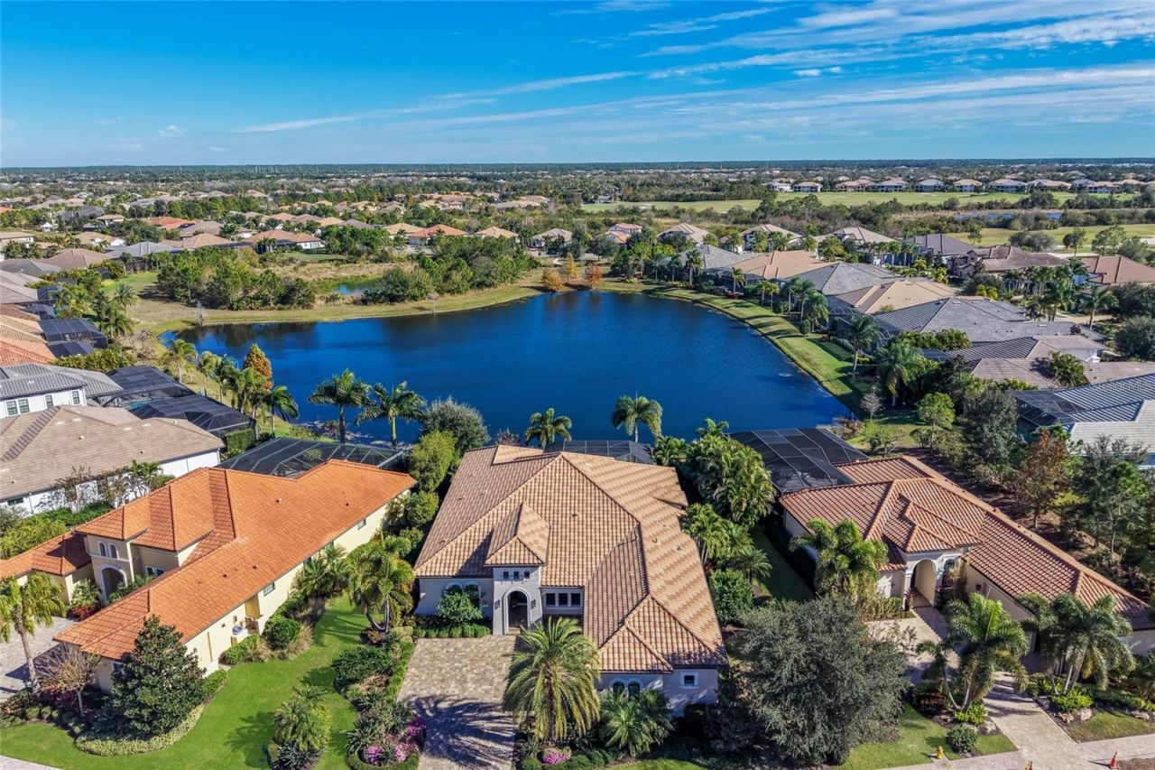 7229 Prestbury Circle, Lakewood Ranch, FL 34202 Photo