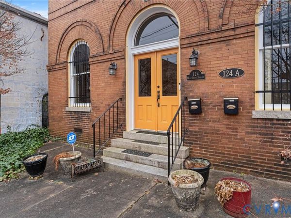 124 W Bank Street, Petersburg, VA 23803