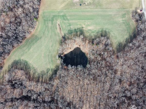 16.8+ G Road, Fults, IL 62244