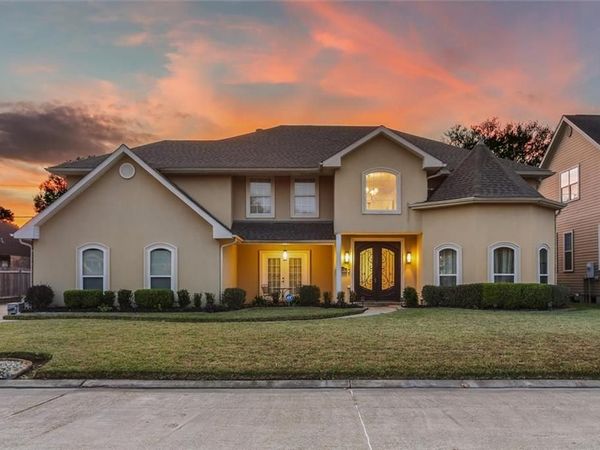 672 NORMANDY Street, Nine Mile Point, LA 70094