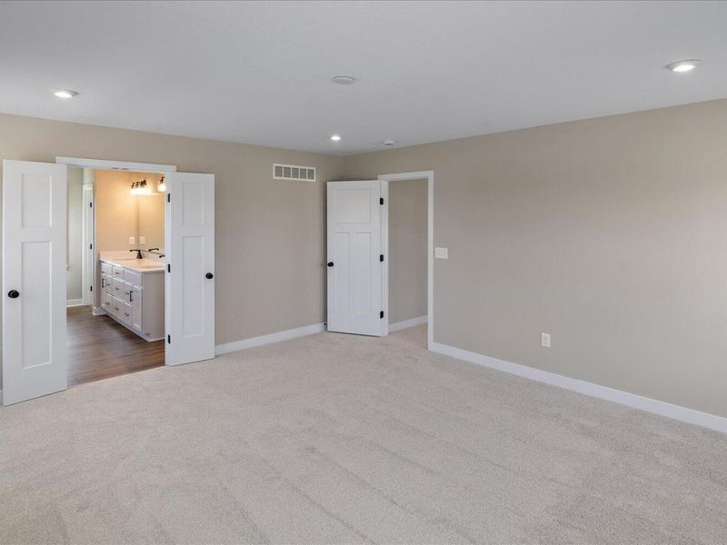 3888 Emerald Isle Drive, Union, KY 41091 Photo 17