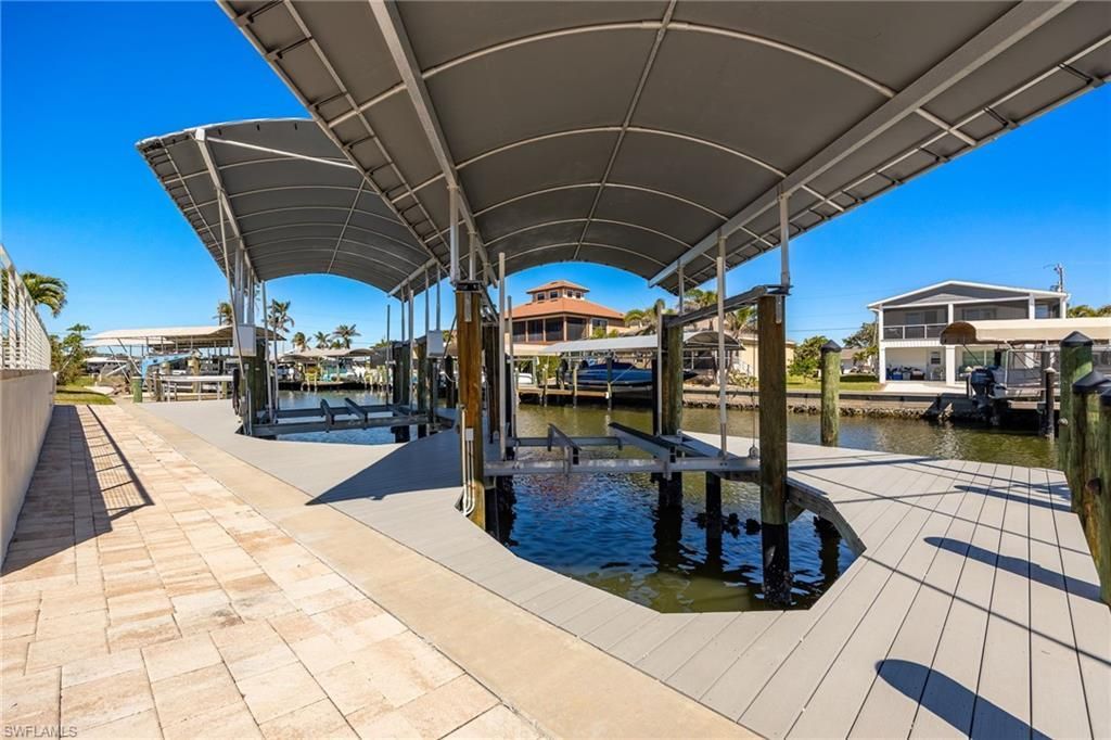 3632 Emerald Ave, Saint James City, FL 33956 Photo