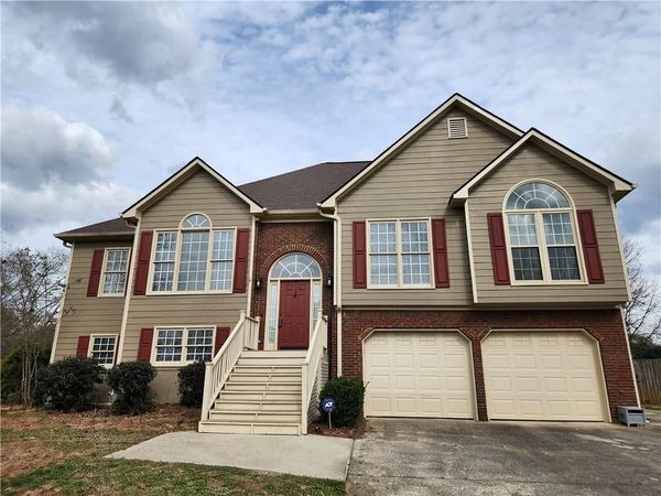 12 Green Apple Court, Taylorsville, GA 30178