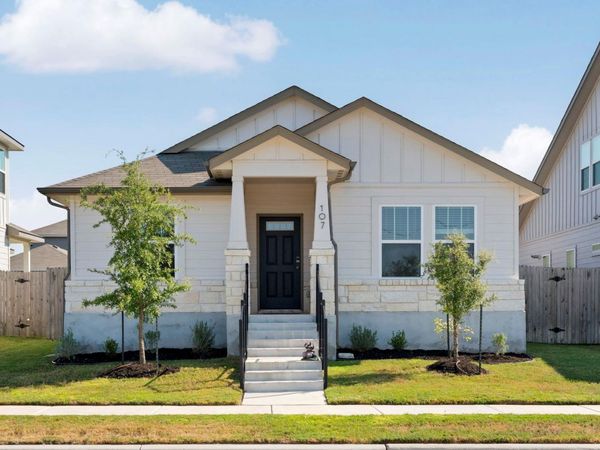 107 Magnolia Ranch LN, Hutto, TX 78634