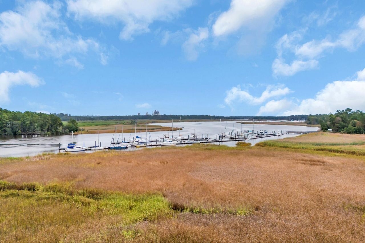 255 Madison Drive Photo 13