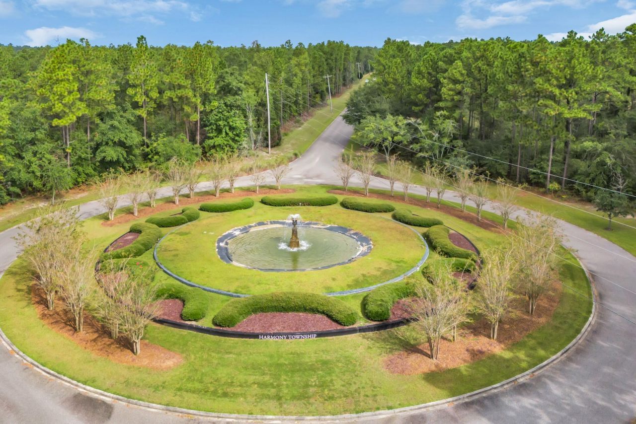 255 Madison Drive Photo 14