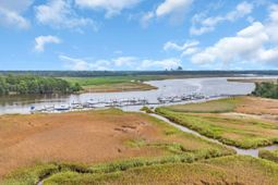 255 Madison Drive photo 4